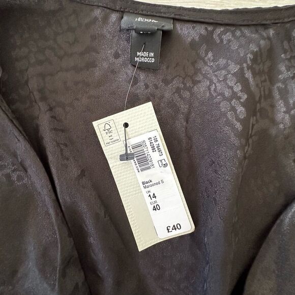 River Island Black Long Sleeve Wrap Fringe Hem Top Black‎ US 10 NWT IN PACKAGING - Picture 9 of 9